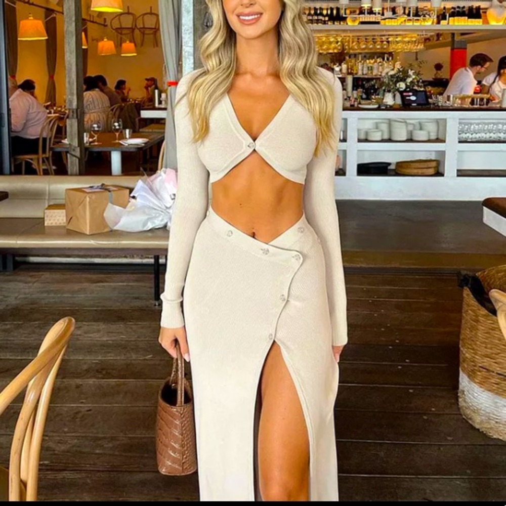 Elegant Long Sleeve Top and Skirts Split Matching Set